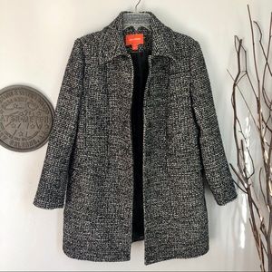 EUC black and white wool-blend houndstooth coat M